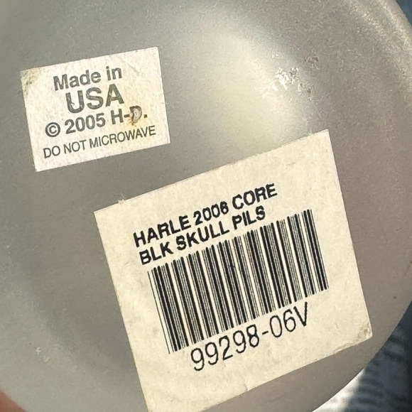 Harley Davidson  set of 2  22oz frosted  Pilsner glasses - Picture 4 of 4